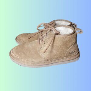 UGG Neumel Boots Women's size 7 Chestnut Brown Suede Ankle Booties